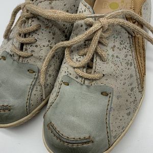 Rovers Gray Leather Tennis Shoes size EU 36 US 5.5